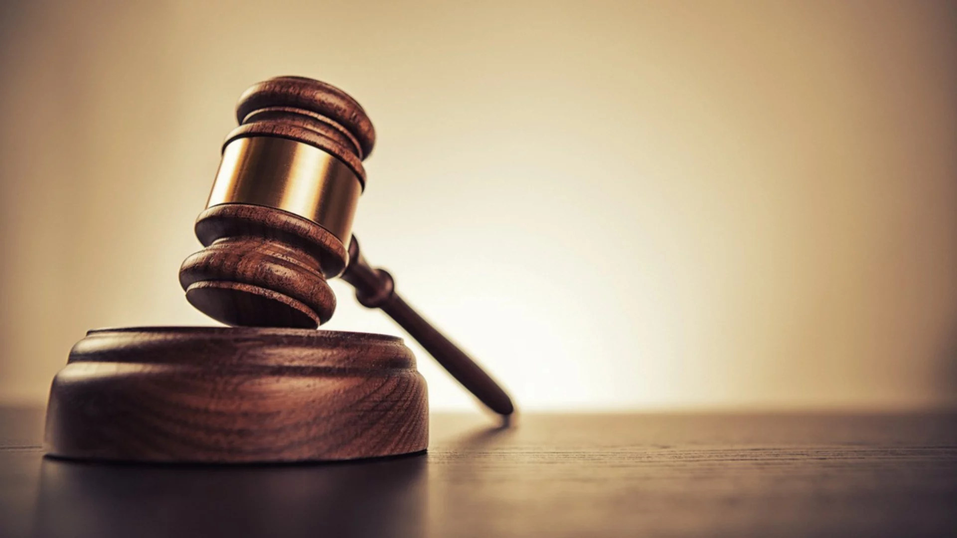 Върховният съд на САЩ отхвърли опит за отмяна на еднополовите бракове