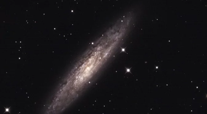 Учени откриха следи от живот в съседна галактика