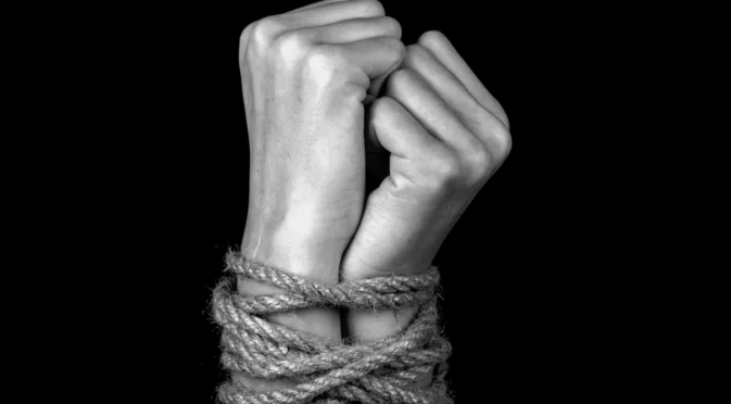 Почти през ден: 17 сигнала за домашно насилие за месец в Ловешко