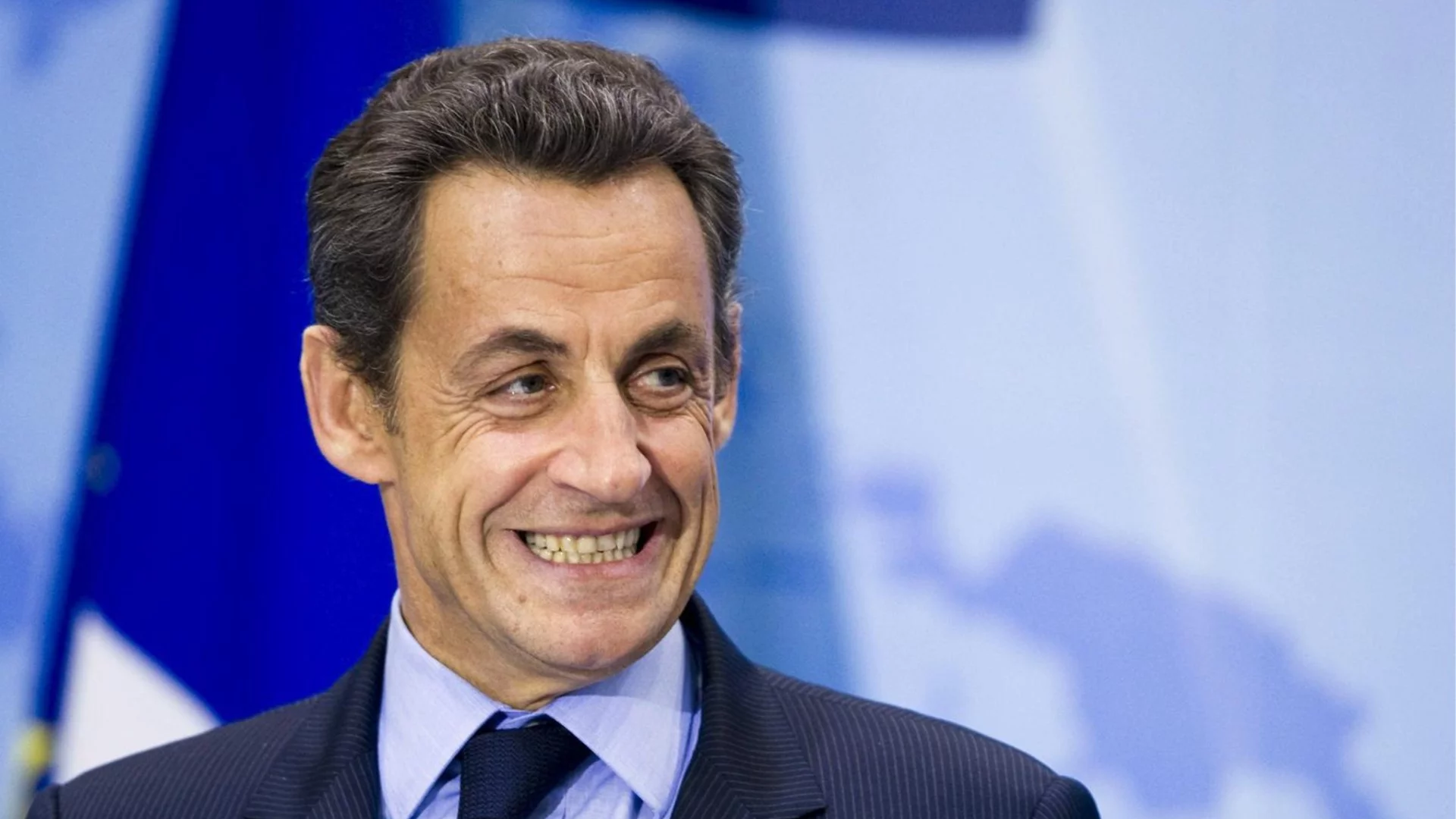 След три седмици в затвора: Никола Саркози излиза на свобода