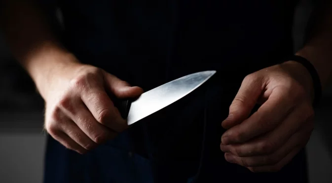 Бой между тийнейджъри завърши с прободна рана