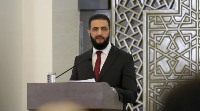 Сирийският президент се срещна с Кристалина Георгиева в МВФ и игра баскетбол преди визитата при Тръмп (ВИДЕО)