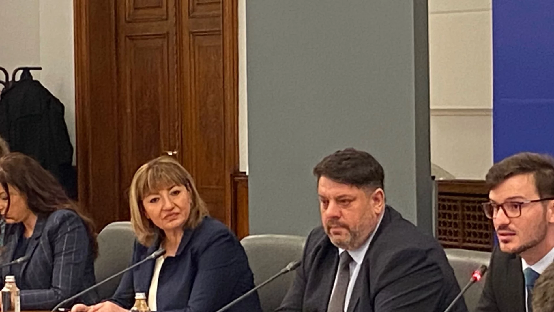 Зафиров: Доброволчеството е шанс институциите и гражданският сектор да обединят усилия