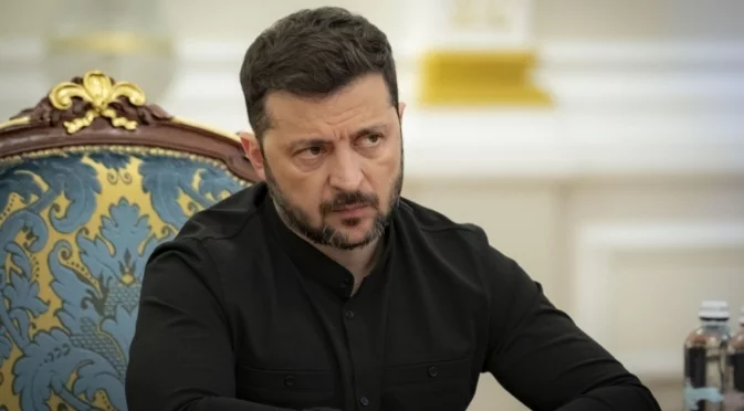 Зеленски дава интервю за The Guardian, но токът спира (ВИДЕО)