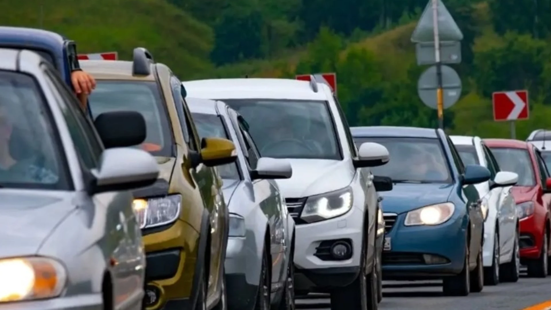 Разкриха българска следа в голяма схема за измами с ДДС и коли в Гърция