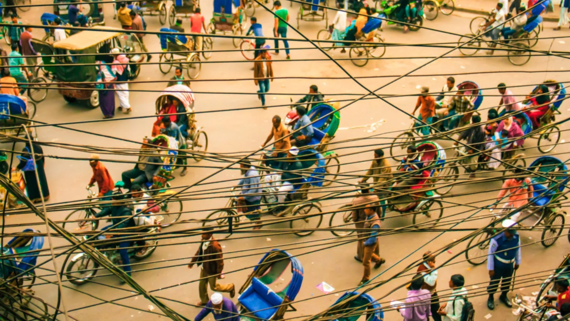 Русия ще спасява икономиката си с индийци