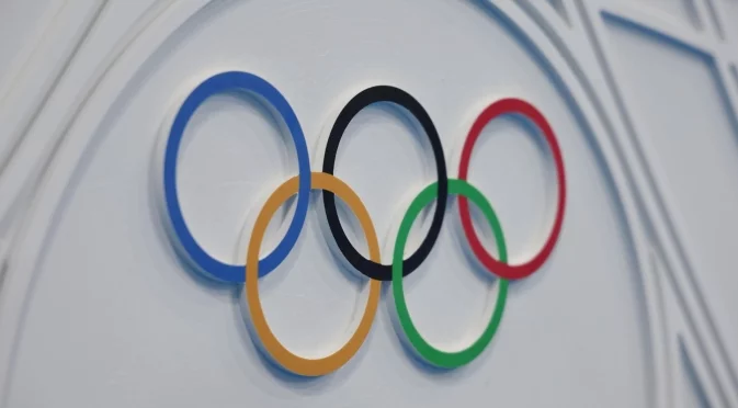 МОК върви към изключване на транссексуалните жени от всички олимпийски състезания за жени