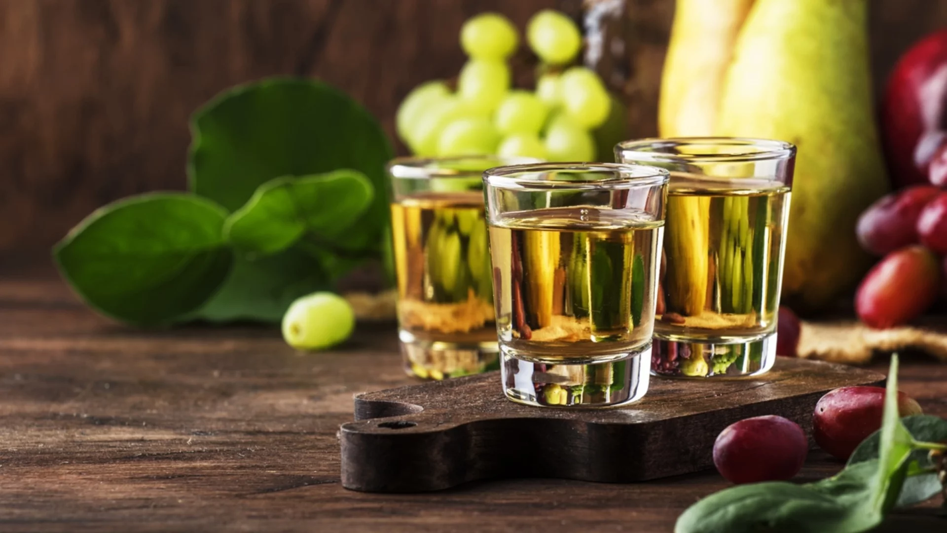 Каква е разликата между нашата ракия и унгарската палинка