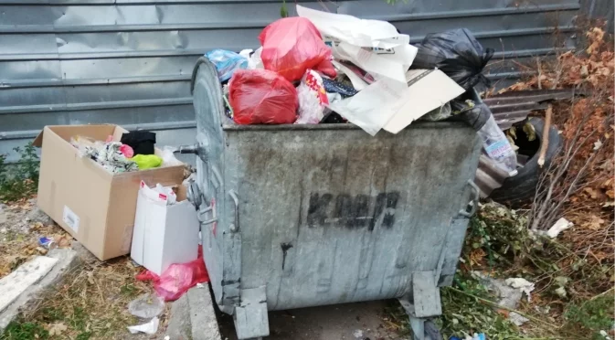 Рекордни санкции за търговски обекти в София заради смесване на отпадъци