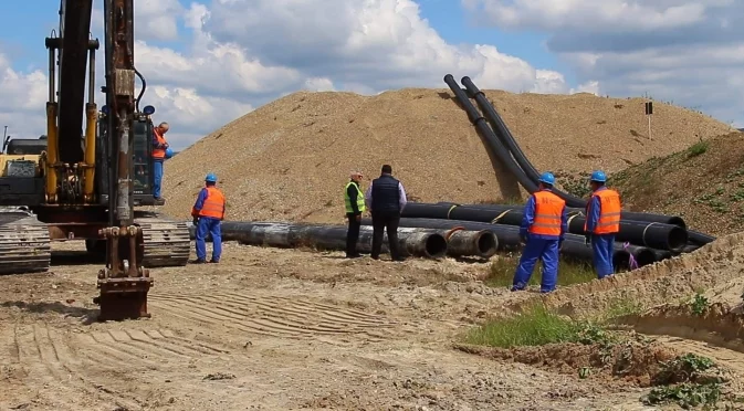 Аварията на временната тръба във Варненското езеро не е отстранена