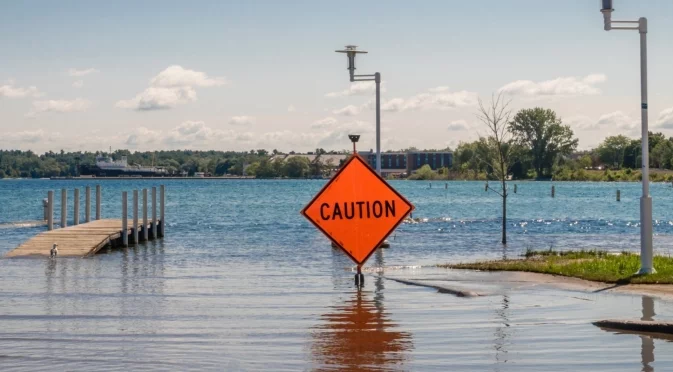 Наводнение на остров Лесбос: Огромно количество дъжд падна за часове (ВИДЕО)