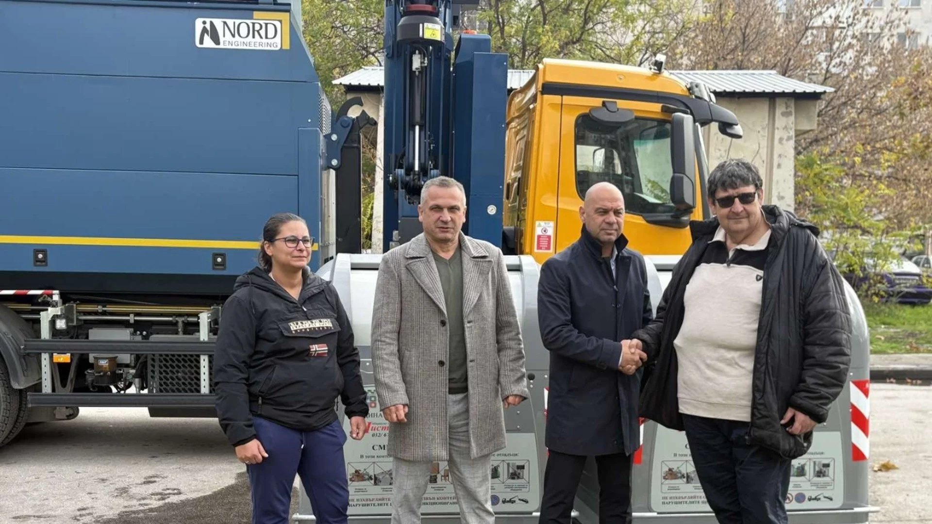 Започна поставянето на новите 114 контейнера за смет в пловдивския район „Тракия“