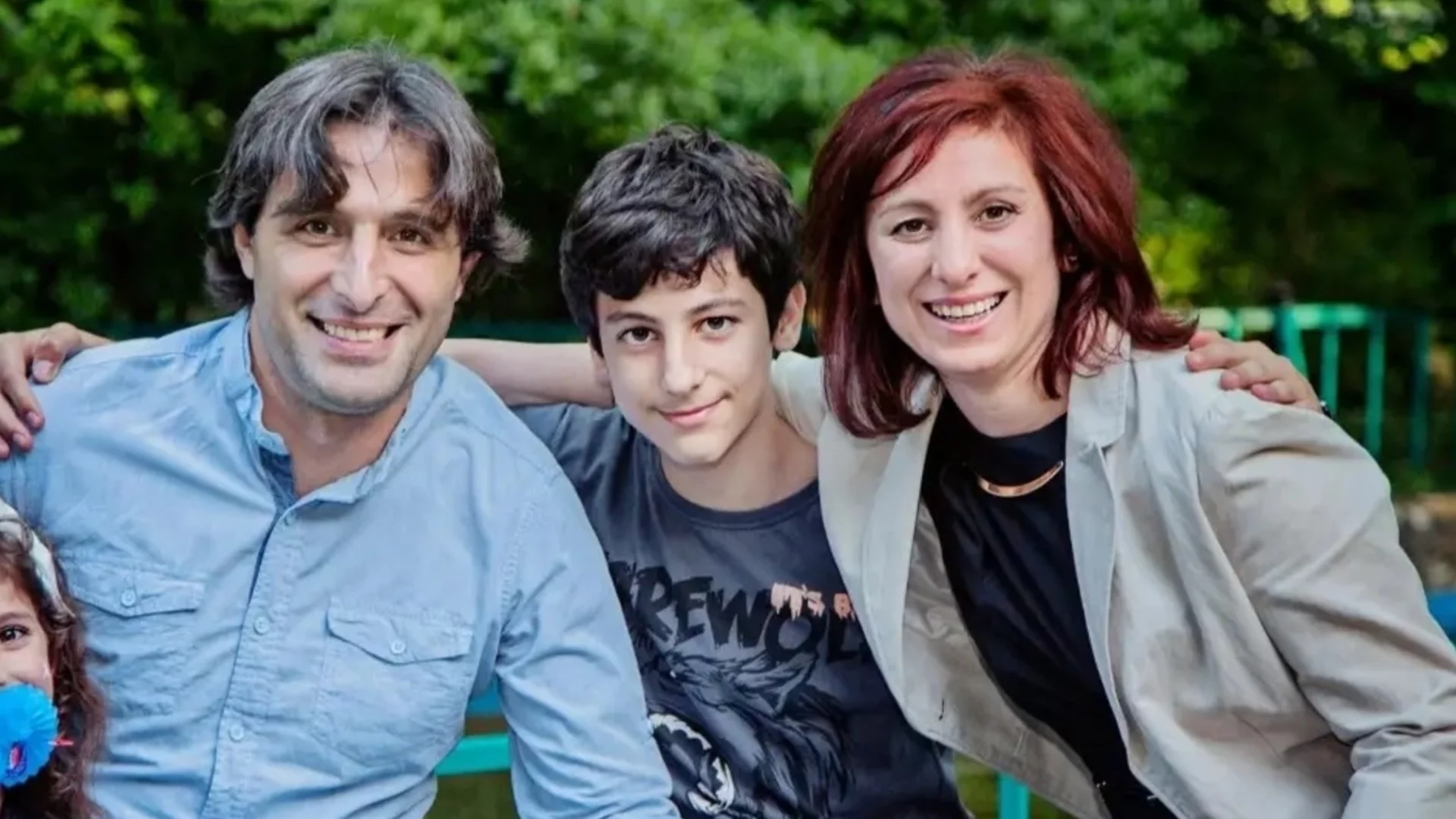 Да помогнем на Антон да остане със семейството си!