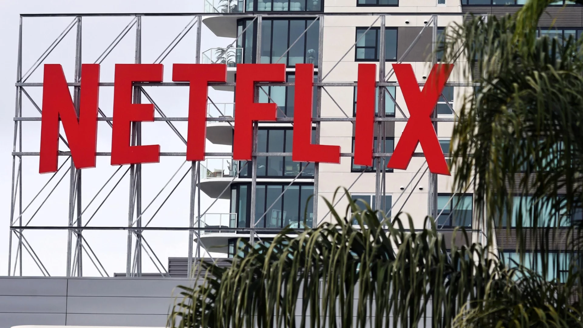 Ескейп стаи, магазини и киносалон: Netflix открива център с атракции като в Disneyland