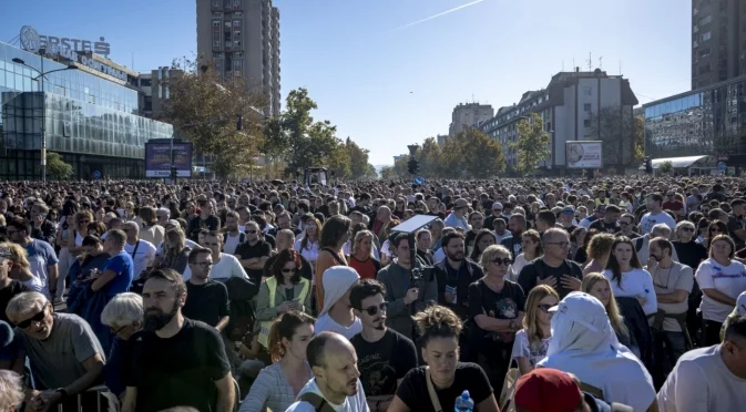 Нов протест в Белград, този път срещу проект на зетя на Тръмп (ВИДЕО)