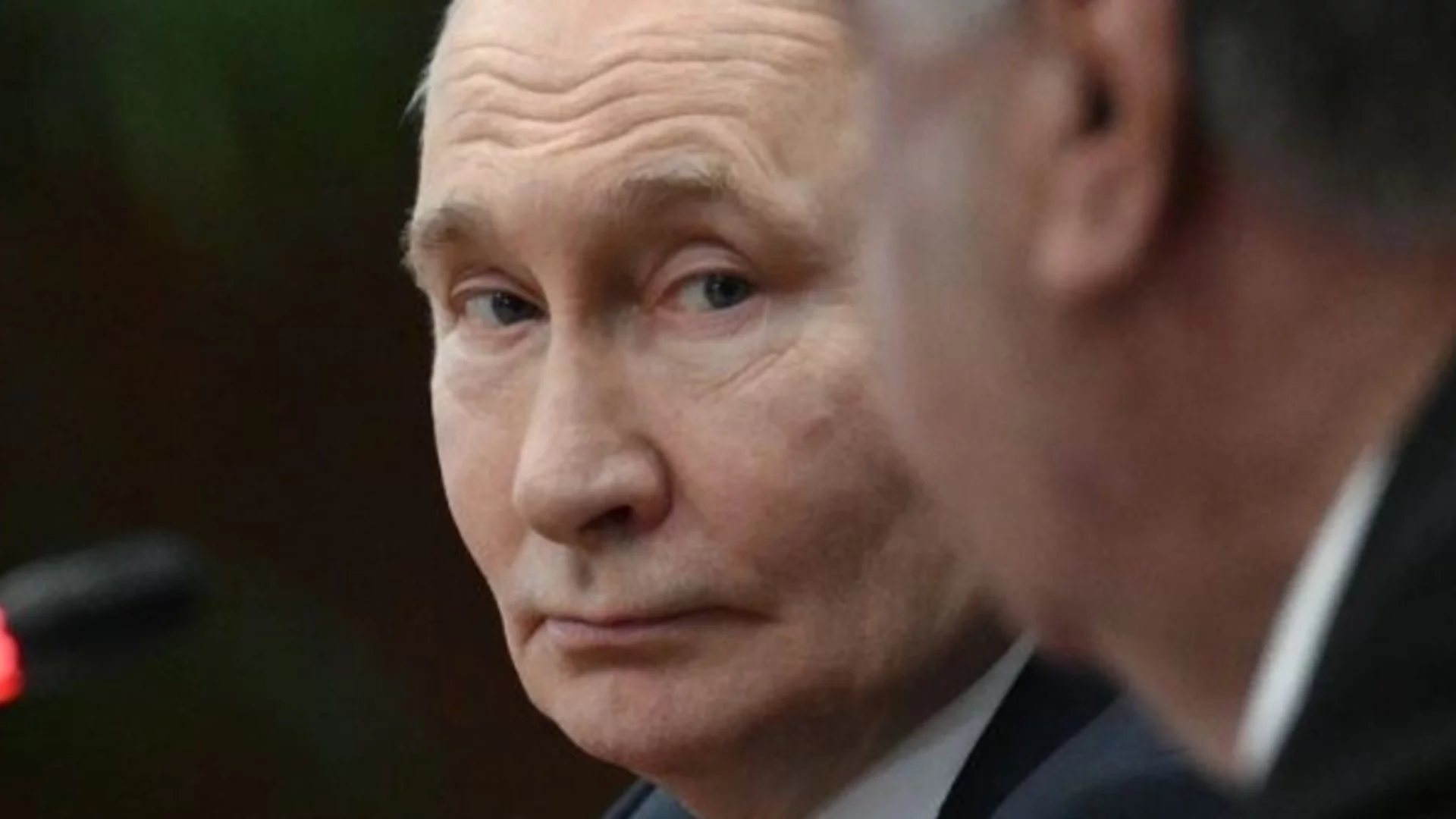 Тръмп иска да реши проблем, Путин се прави на Петър I и Екатерина Велика едновременно