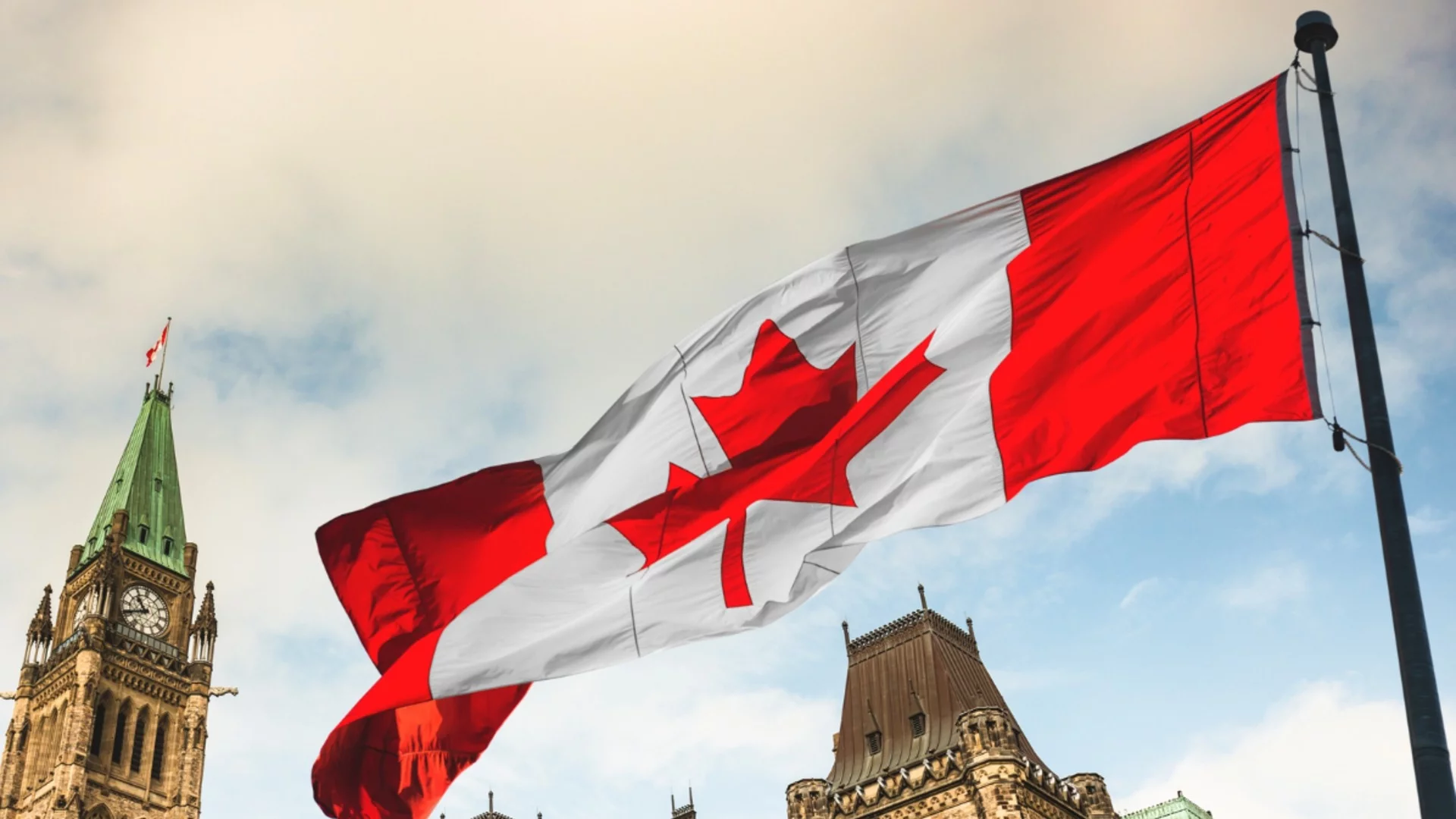 Канада драстично орязва квотата за чужденци