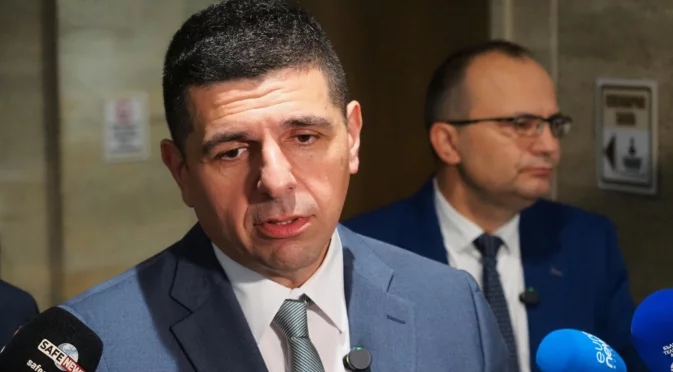 "Да, България" искат особеният управител в "Лукойл" да се съгласува с ЕК