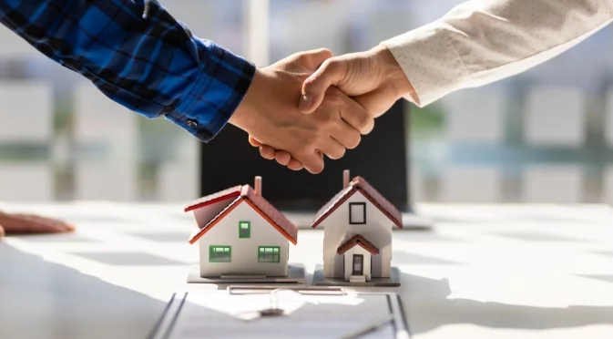 Под страх за доходите си след еврото: Спряха ли българите да купуват имоти