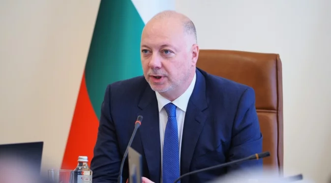 "Недобър, но единственият възможен": Правителството внася Бюджет 2026 г. още днес в парламента (ВИДЕО)