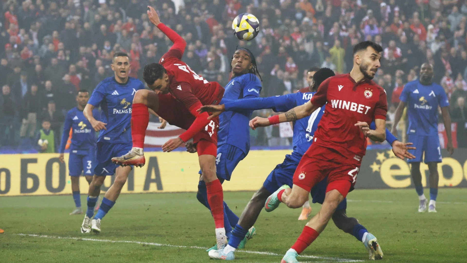 Бивш съдия в Първа лига обяви ВАР за голямата грешка в дербито между Левски и ЦСКА