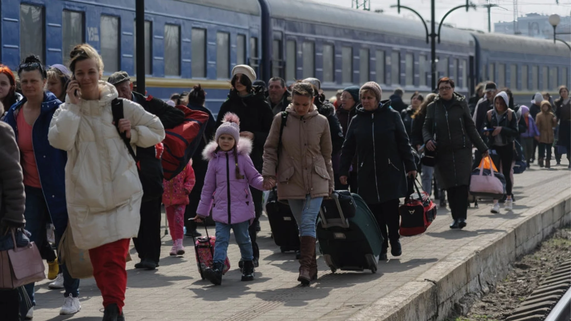 Германия намалява помощите за украинските бежанци