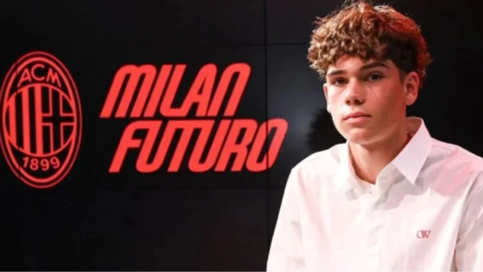Изключително! 17-годишен българин дебютира за мъжкия отбор на Милан, игра с Пулишич и Лофтъс-Чийк