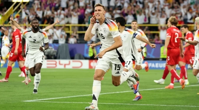 Ман Юнайтед изпреварва Барса и Ливърпул за национал на Германия