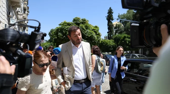 Внесоха в съда и делото срещу Никола Барбутов: какви са обвиненията срещу него и още трима души?