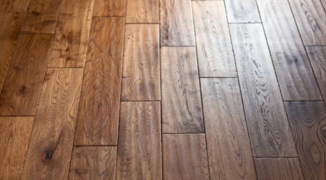 Евтина съставка, с която подът ви ще блести