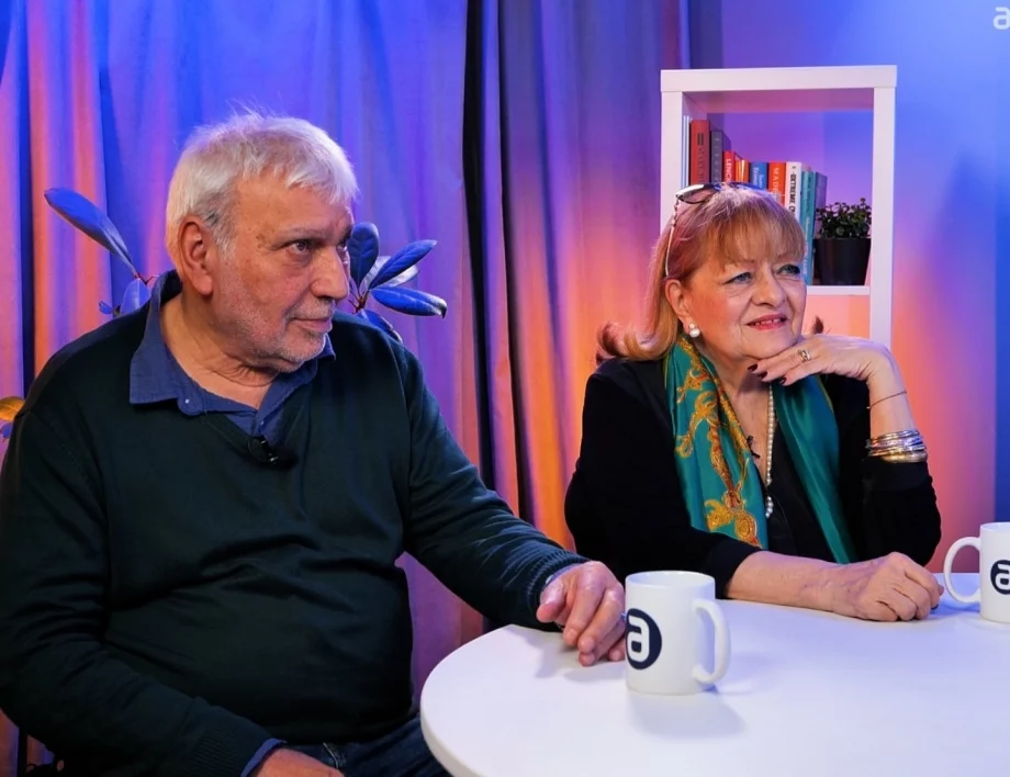 За миналото, бъдещето и музиката, която живее вечно: Богдана Карадочева и Стефан Димитров (ВИДЕО)