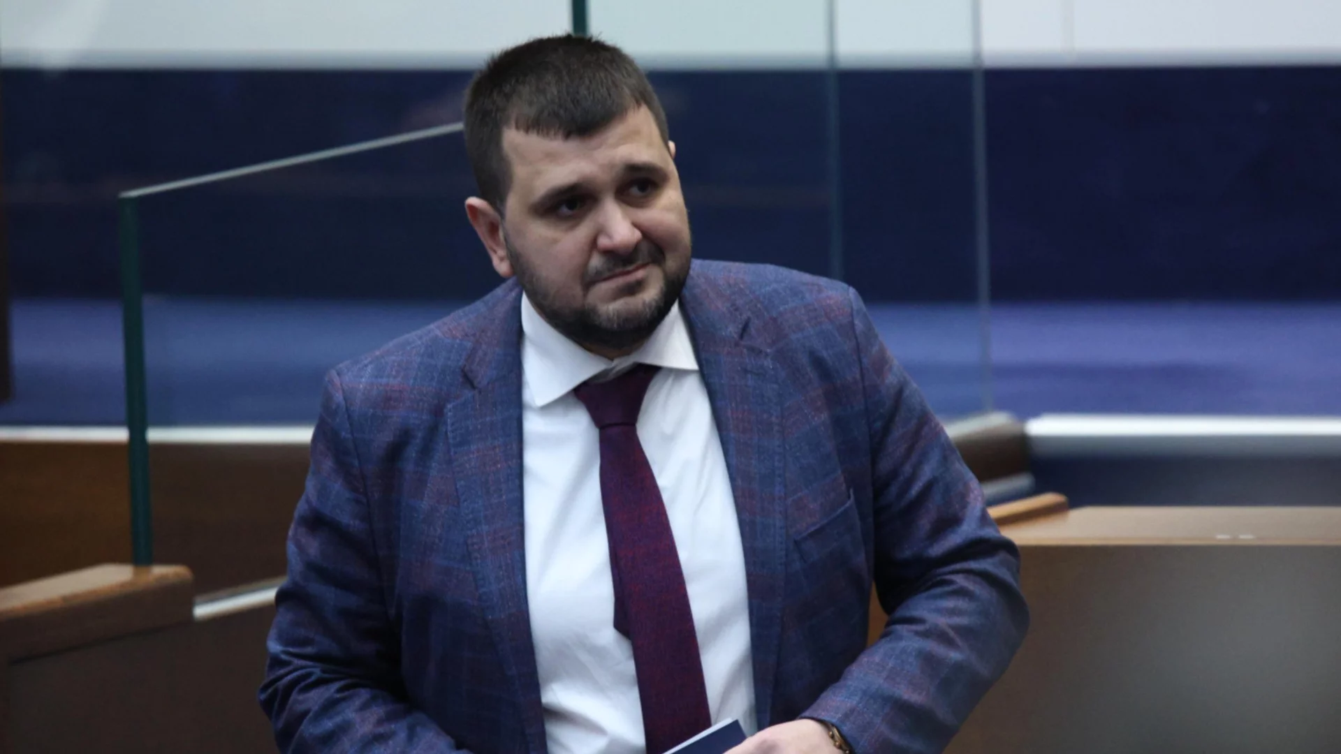 ДСБ предлагат МПС да се прехвърлят без нотариус