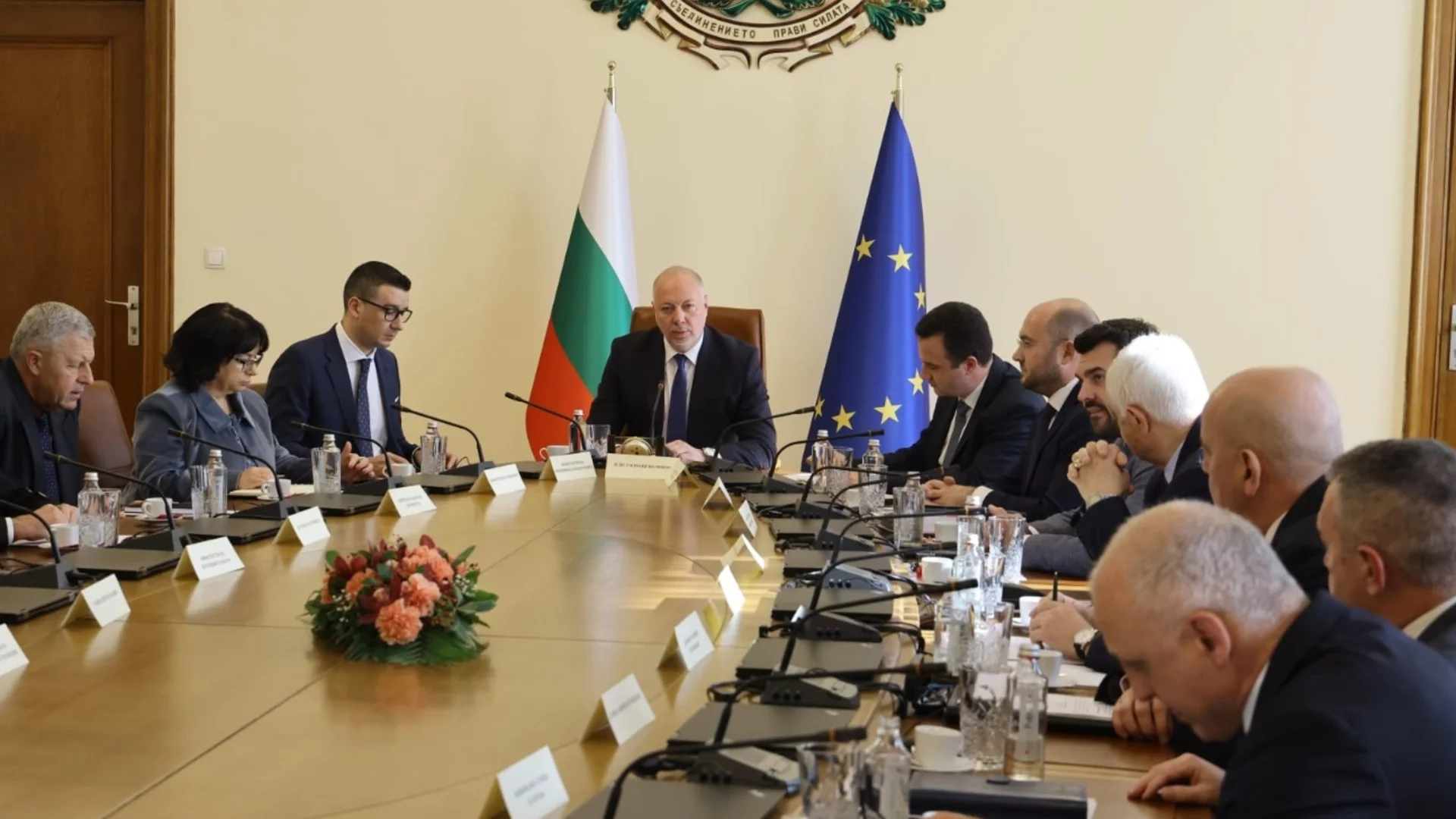 Румен Спецов е предложението за особен управител в "Лукойл" (ВИДЕО)