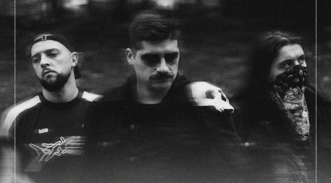 Българската банда DISHONORED издаде новия си албум "Из Дълбоки Води" (ВИДЕО)