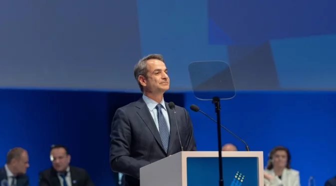 Мицотакис с първи думи за мемоарите на Ципрас: Вдъхновен ли е да напише свои