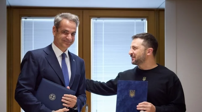 Зеленски отива в Гърция, за да иска Patriot: Атина е готова да даде алтернатива