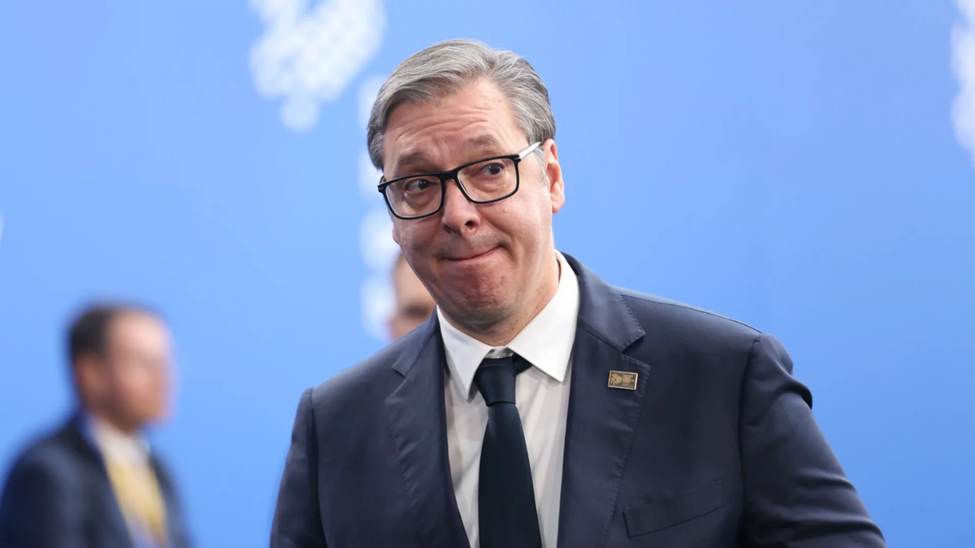 САЩ освободиха временно сръбската НИС от санкциите, а това касае и България