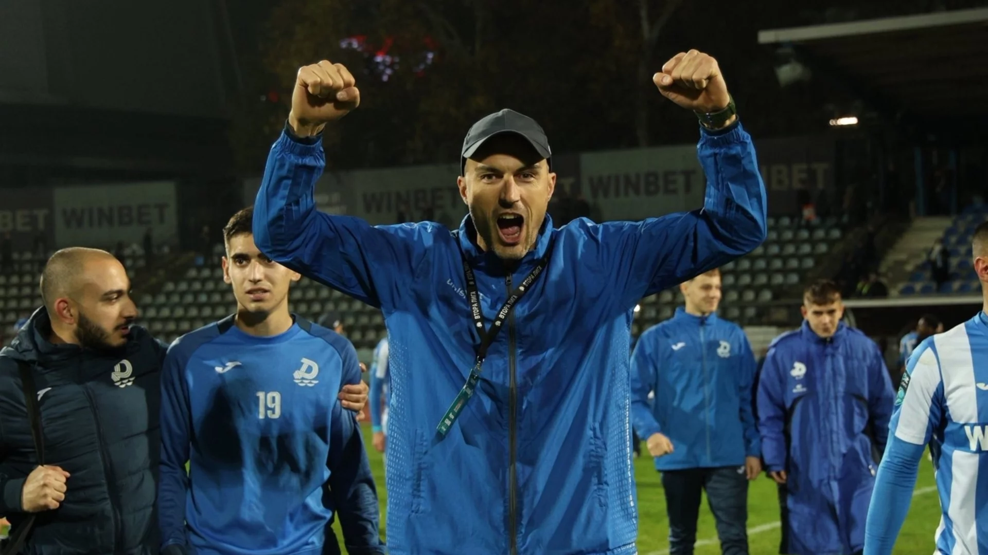 Дунав крачи уверено към Първа лига след труден успех срещу Янтра