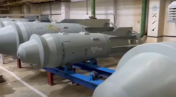 Въздушната мощ на Русия расте, Северна Корея намалява доставките на снаряди за армията на Путин: Данни (ОБЗОР - ВИДЕО)