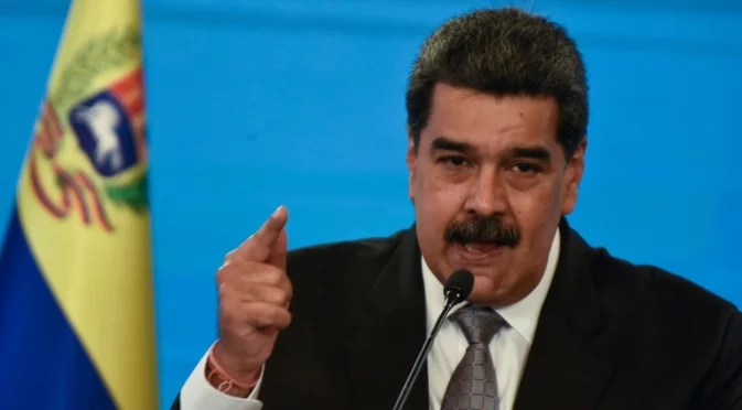 За да се спаси от Тръмп: Мадуро е предложил несметни количества от резервите от петрол на Венецуела