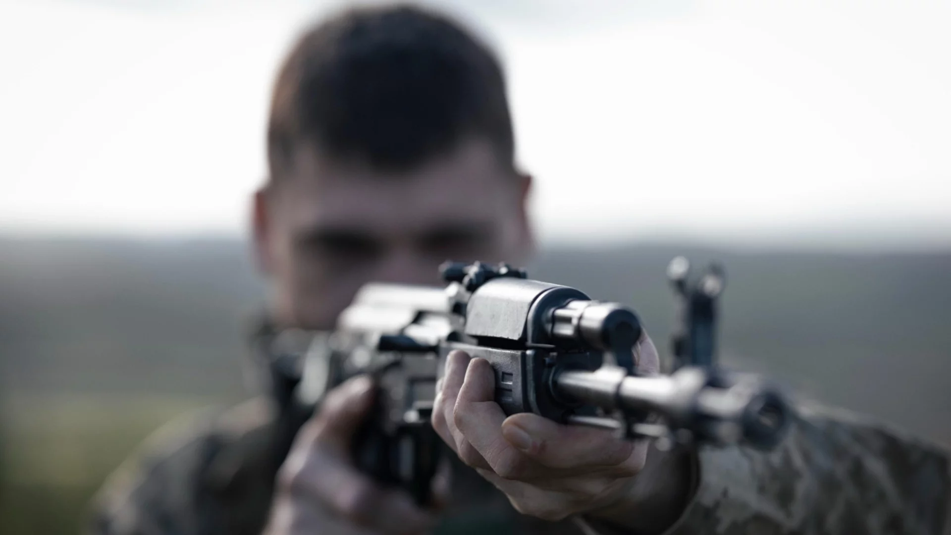 По-по-най-кървава снимка: Руски неонацисти обявиха конкурс за разстрел на украински военни