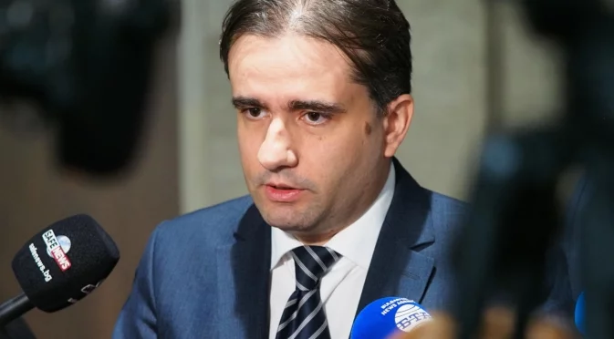 Божидар Божанов: Бюджет 2026 е бюджетът на Пеевски, не е социален, а корупционен