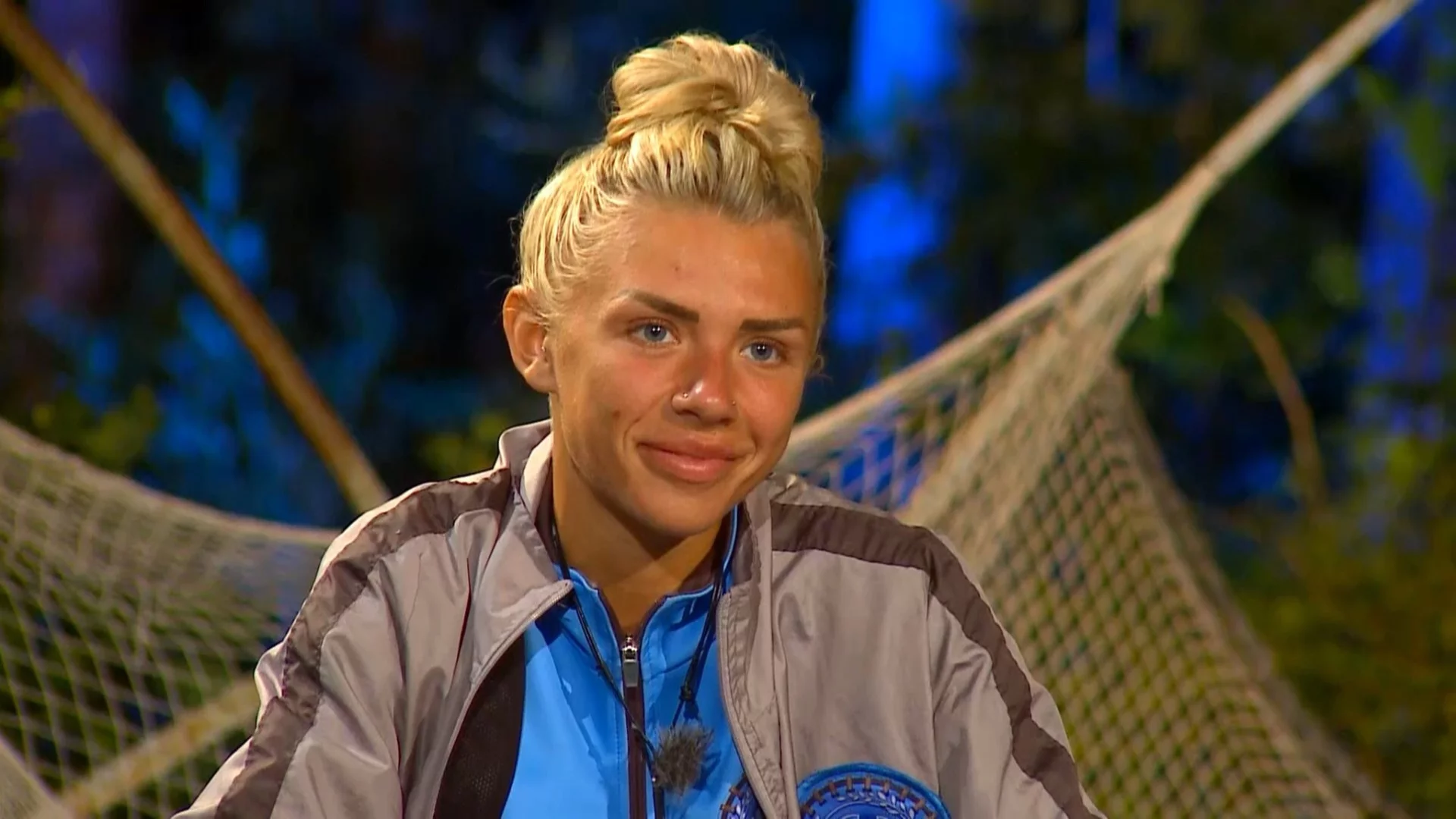 Нова риалити двойка? Денислава от "Игри на волята" с участник във "Фермата" (СНИМКИ)