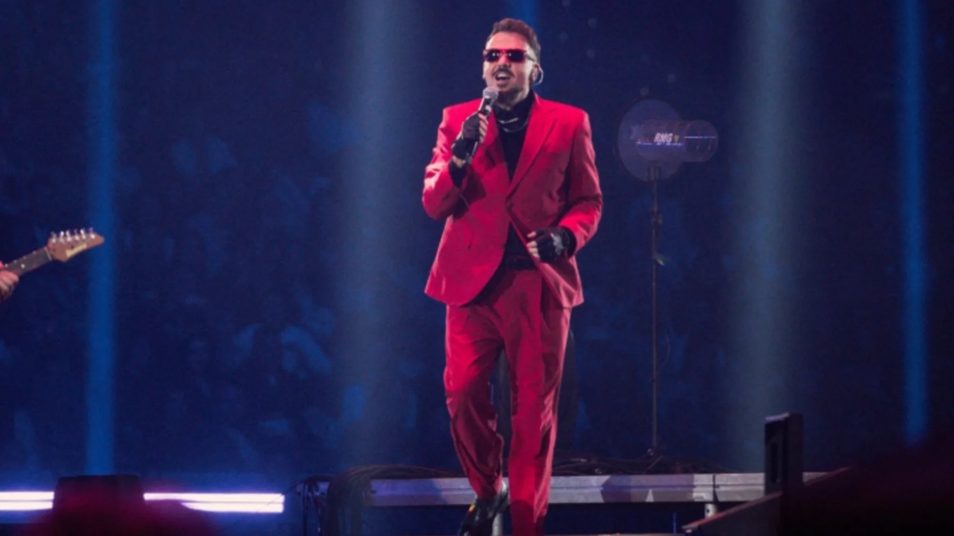 Концертът на Графа в Арена 8888 София: 26 хита и неподправена съвършена емоция