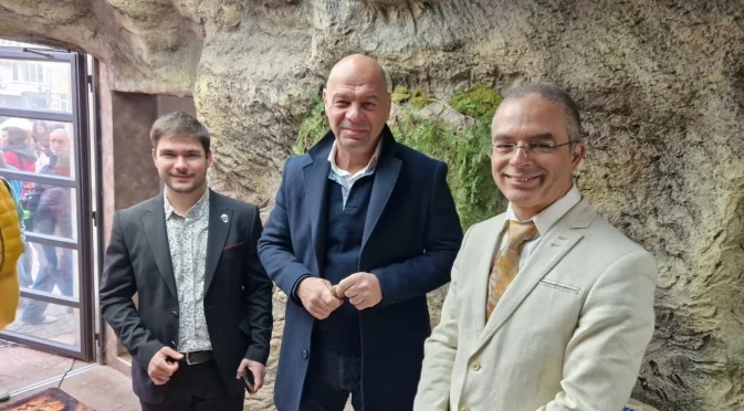 В Пловдив откриха първото в България зоокафе