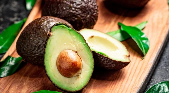 Какво задължително трябва да направите с авокадото преди да го консумирате