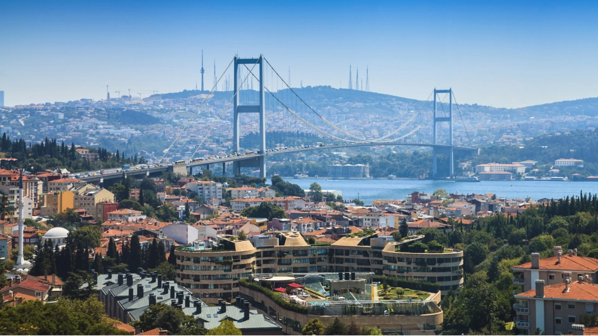 След фатално отравяне: Затвориха хотел в Турция, иа много задържани