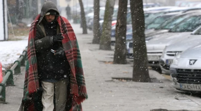 Недостиг на места: Приютите за бездомни хора в София почти пълни преди истинската зима