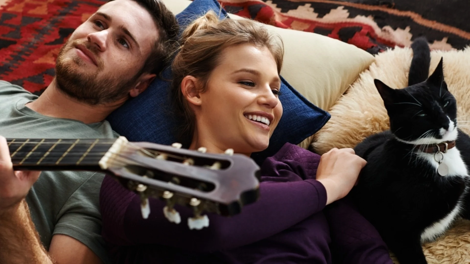 Любовта долита при тези зодии в края на ноември 2025 г. 