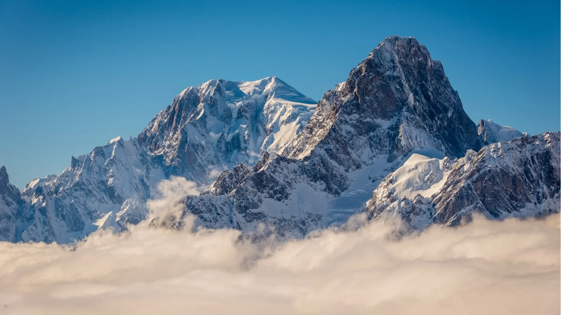 Небето е единственото изкуство: Нов музей, достъпен само след 8-часов преход (СНИМКИ)